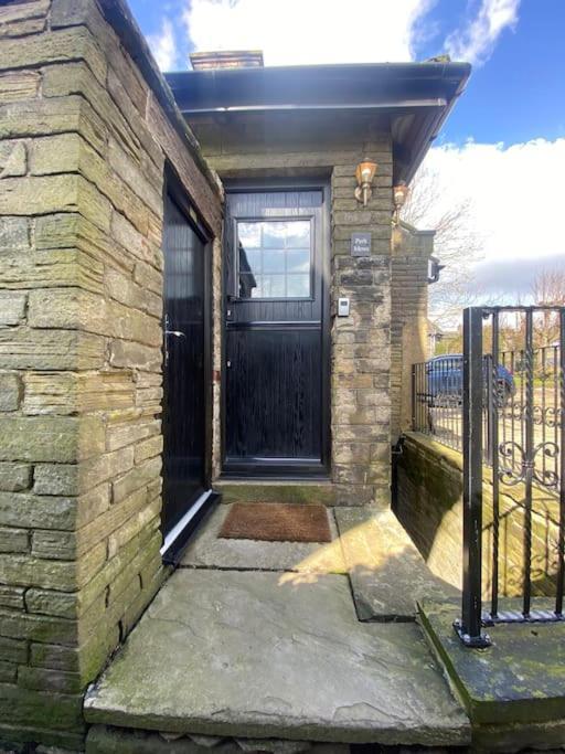 Unique Victorian Stable Conversion Halifax Exteriér fotografie