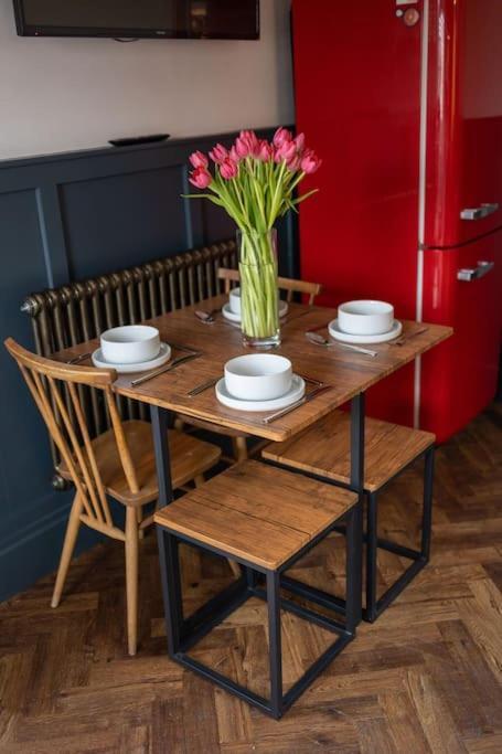 Unique Victorian Stable Conversion Halifax Exteriér fotografie