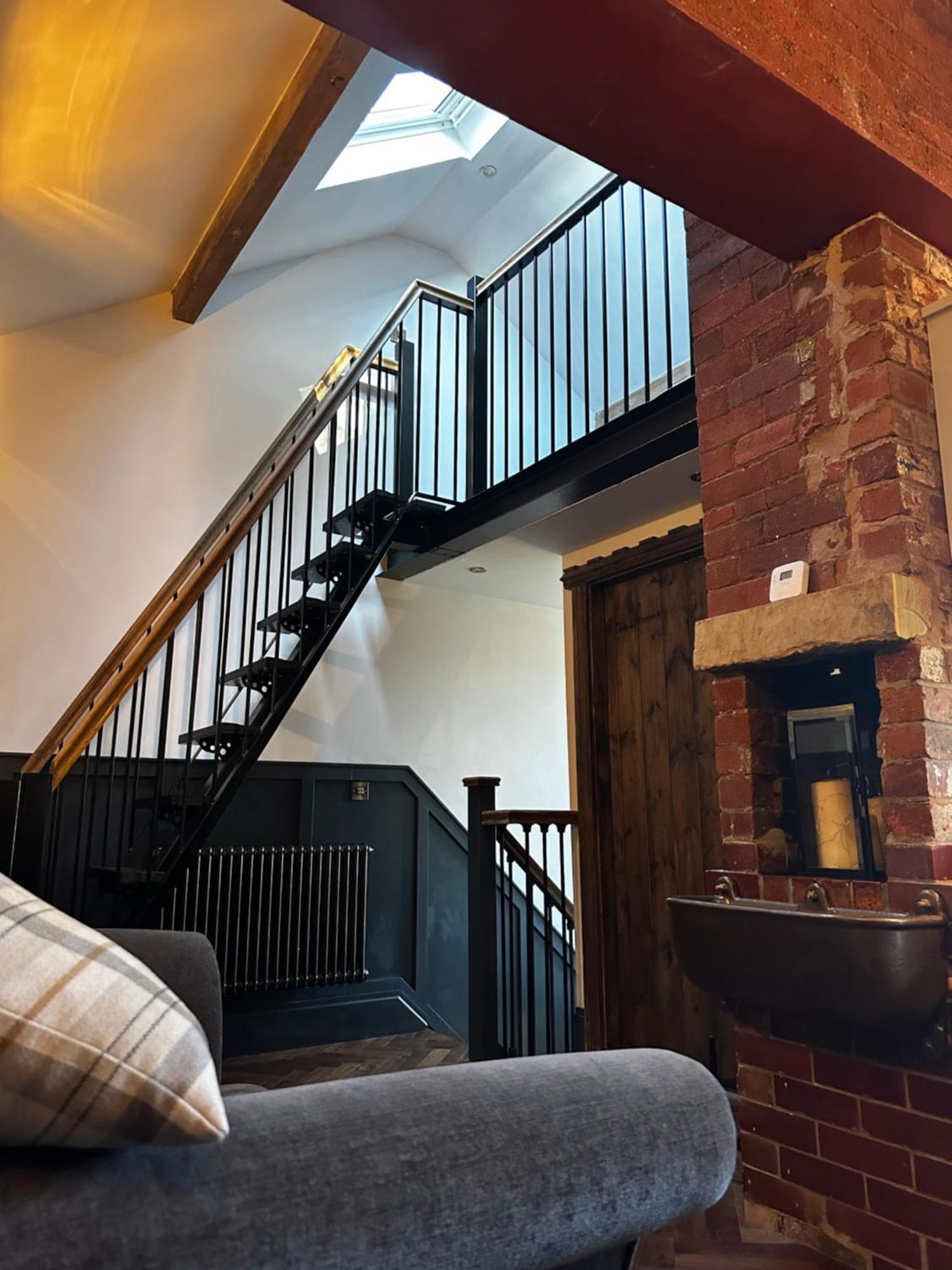 Unique Victorian Stable Conversion Halifax Exteriér fotografie